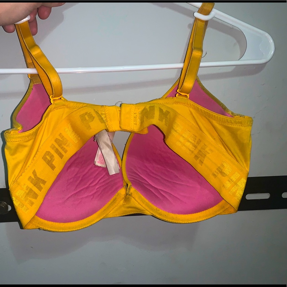Vs bra